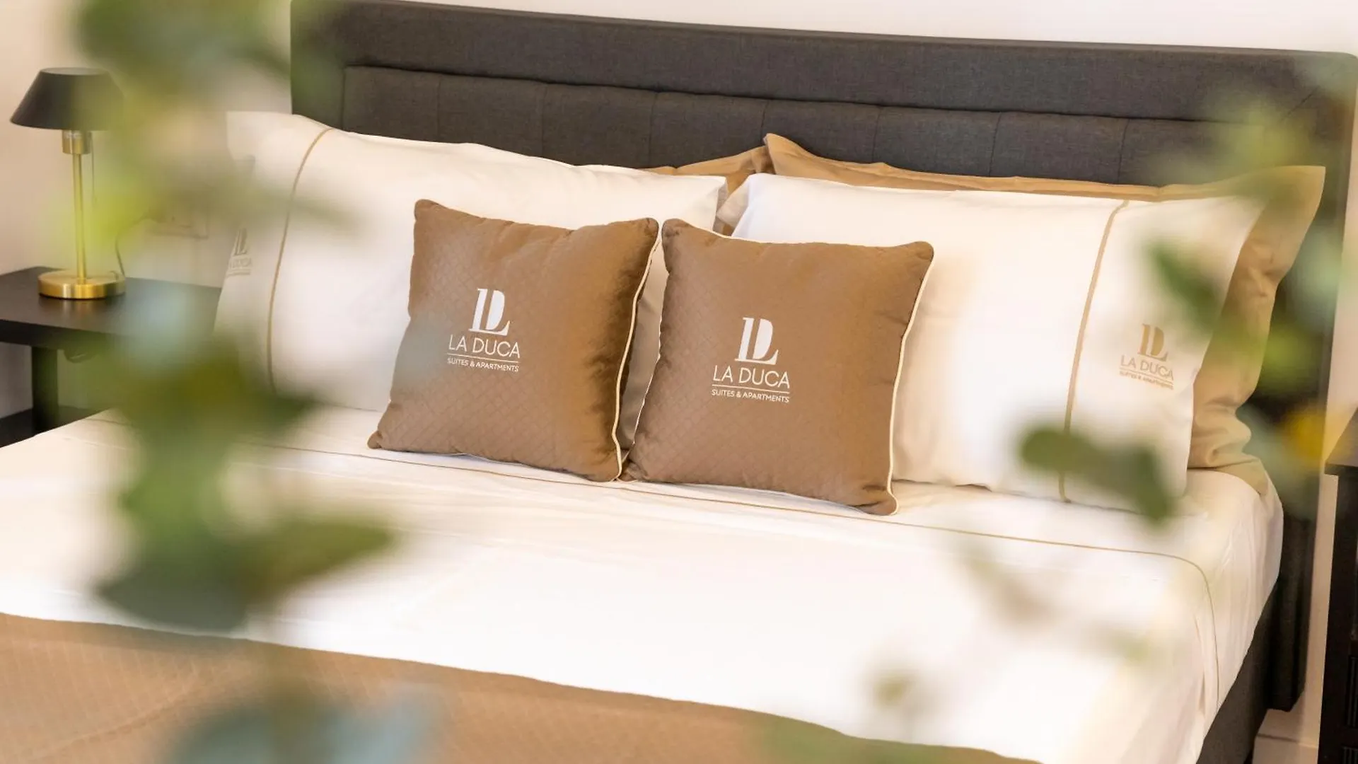 La Duca Suites & Apartments 巴勒莫