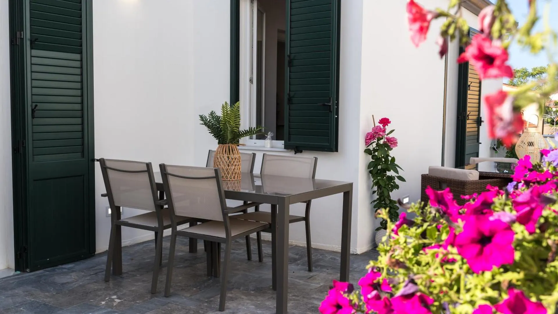 La Duca Suites & Apartments 巴勒莫