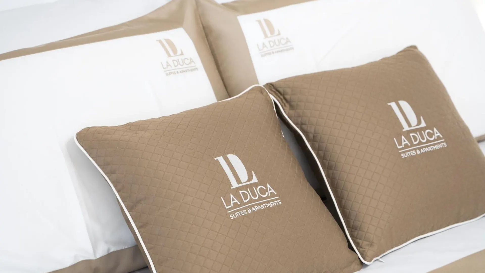 La Duca Suites & Apartments 巴勒莫 住宿加早餐酒店